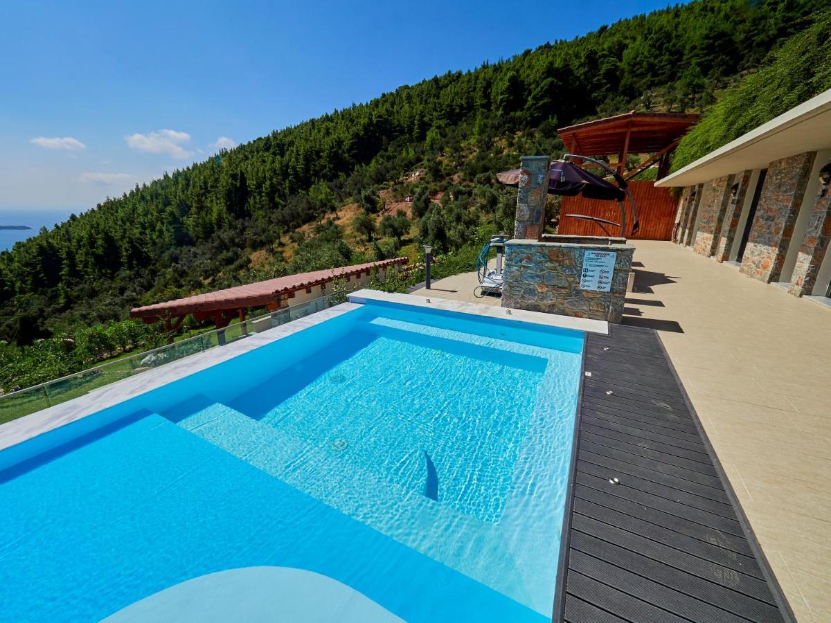 Sky Sea Resort & Villas Megali Ammos  Eksteriør billede