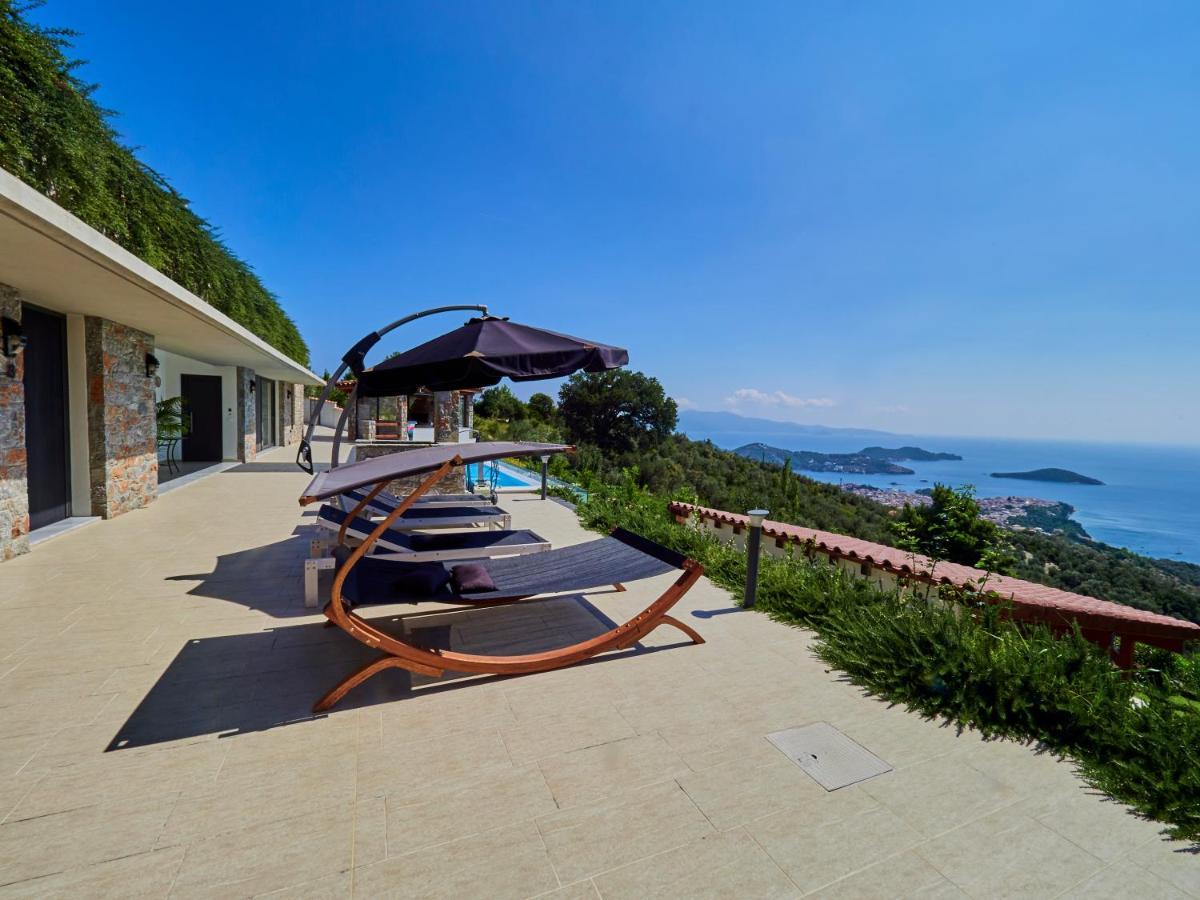 Sky Sea Resort & Villas Megali Ammos  Eksteriør billede