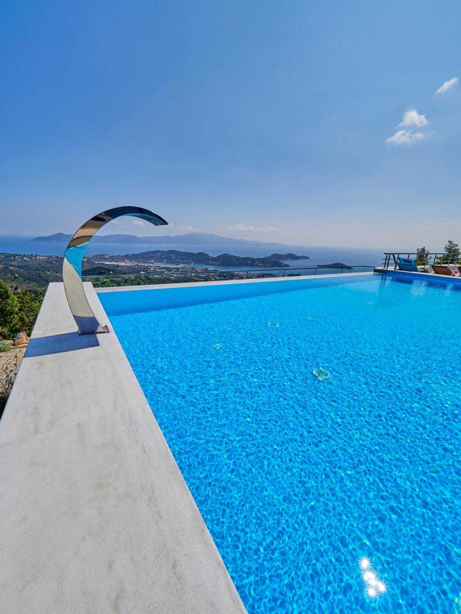 Sky Sea Resort & Villas Megali Ammos  Eksteriør billede